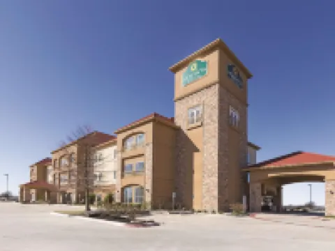 La Quinta Inn & Suites by Wyndham Belton - Temple South Hotels in Belton