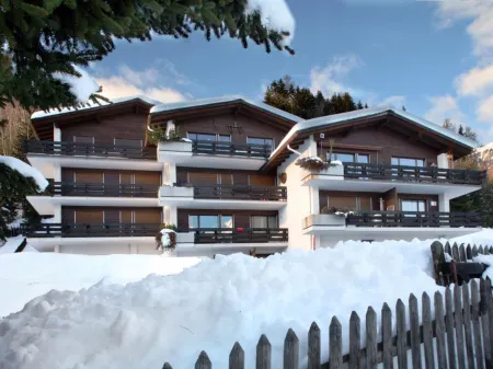 Casa Acletta Sutter Отели в г. Дисентис