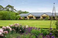 The Barn Accommodation Hotel a Ob Flat