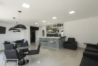 Monte Serrat Hotel - bar