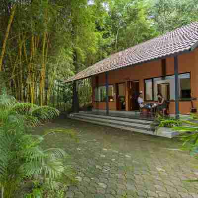 Crystal Kuruva Nature Resort & Spa Hotel Exterior
