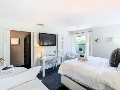 TampaGolfVillas by AmericanVacationLiving 7 Room Hotels near Macy's