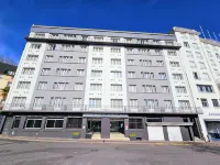 أدونيس لورد فنادق في 