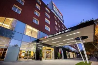 Hilton Garden Inn Tirana Hotel berhampiran FRIGOALB