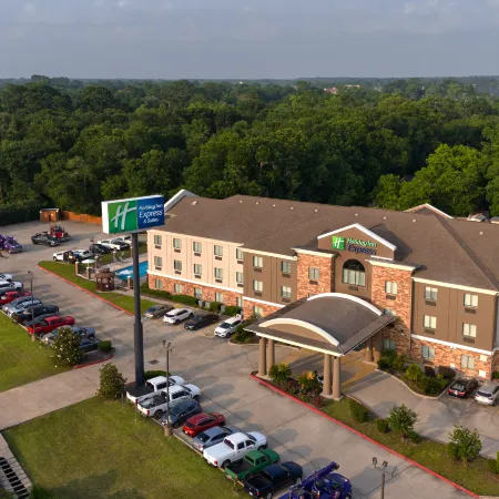 Holiday Inn Express & Suites CLEVELAND by IHG