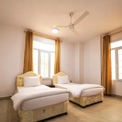 Super OYO 145 Jandul Salalah 2 Furnished Apartment 鄰近Salalah Grand Mall的酒店