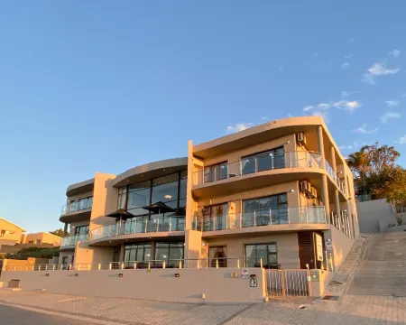 酒吧T尼克旅館 莫塞爾貝酒店