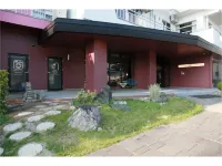 Guest Living Mu Nanki Shirahama Hotels near Shirahama Station