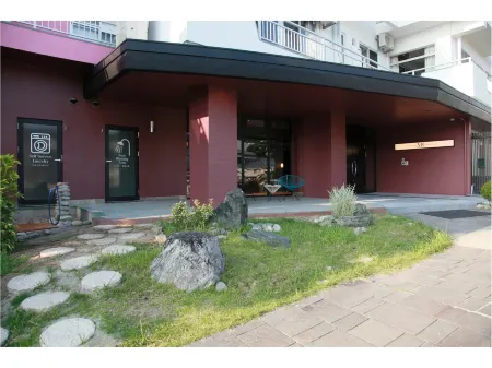 Guest Living Mu Nanki Shirahama Отели рядом с Аэропорт Ширахама