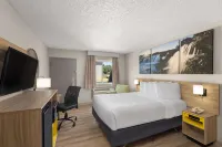 Days Inn by Wyndham Carthage - Pet friendly