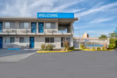 Motel 6 Albuquerque, NM - Midtown