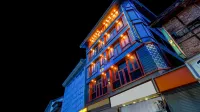 Hotel Ruby and Restaurant Hotels in Srinagar