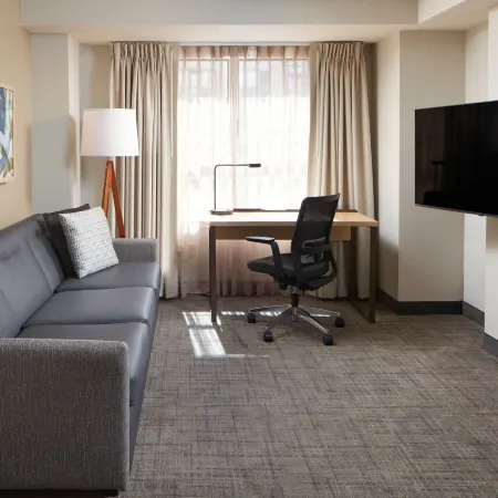 Residence Inn Arlington Rosslyn Отели рядом с достопримечательностью «Арлингтон-хаус»