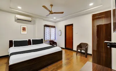 OYO Medi Konda Grand Hotels near Sri Vyasaraja Mutt (Sosale) Nellore Branch