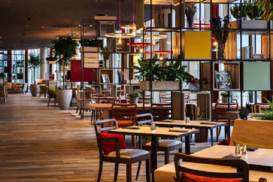 IntercityHotel Amsterdam Schiphol Airport