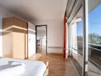 Astrid 202 with Parking