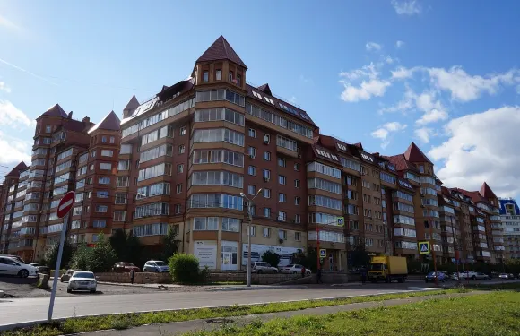 阿維亞特洛芙 33 號公寓酒店