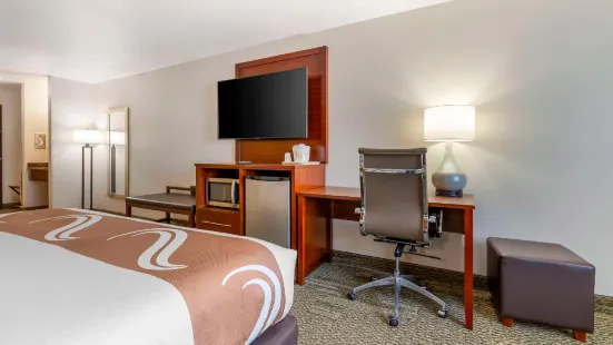 Quality Inn & Suites Stoughton - Madison South