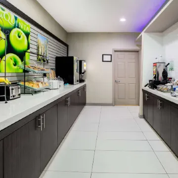 La Quinta Inn & Suites by Wyndham Dallas Mesquite