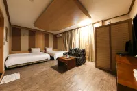 Hwaseong Jes Hotel - 2-Star