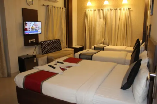 Sky Gate Near Apollo Hospital US Consulate Sankara Netralaya Goethe Institute