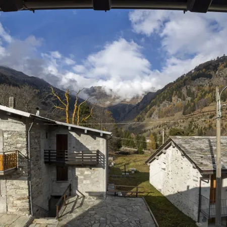 Isola di Madesimo Apartments