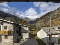 Isola di Madesimo Apartments