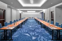 Renaissance Edmonton Airport Hotel فنادق في Nisku