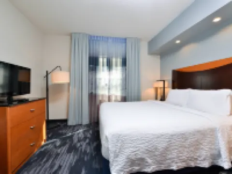Fairfield Inn & Suites Santa Cruz - Capitola Hotels in Santa Cruz County