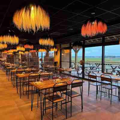 Le royaume des Lions Dining/Meeting Rooms