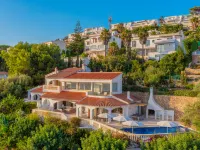 Villa Maitreya - Villas