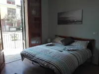 KING ROOM AMONG SEA ART TUSCAN COUNTRYSIDE