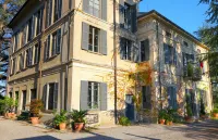 In a historic park, close to Lake Como and Milan.