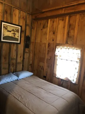 TUG HiLL Cabin on Twin Pond Farm