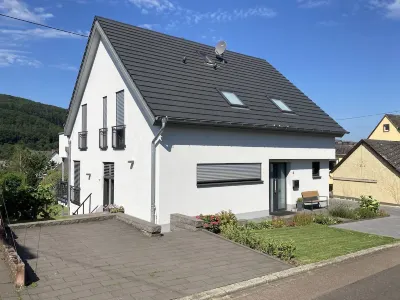 Ferienwohnung, 15 Autominuten von Trier 住宿飯店
