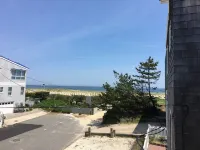 THIRD FROM THE BEACH - OCEAN & BAY VIEWS FROM THE ROOFTOP; SUNRISES & SUNSETS