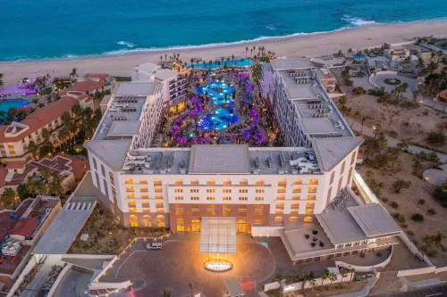 Ocean/Pool View 1BR/2BA Condo-La Valencia Resort and Spa Các khách sạn ở Los Cabos