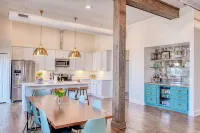 Luxurious Downtown Owosso Loft