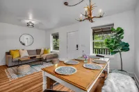 The Where We Roam Log Cabin - Walk to Town with Mountain Views!