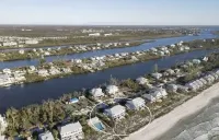 Gulf Front on a Island, 1 Pet, Tennis/Pickleball , Kayaks, Sup Pool is Closed