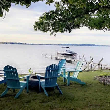Waterfront Cottage with fireplace located directly on Owasco Lake.
