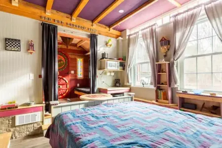 Wizard's Roost at Underhill Hollow