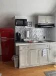 Joyful Loft! Newly renovated loft apartment! Close to Downtown and Universities!