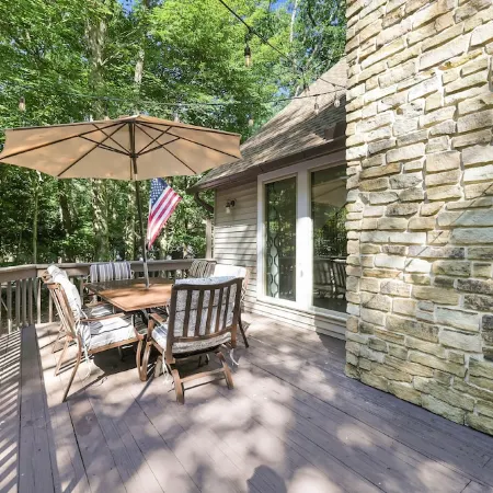 Family-Friendly Cabin Near Lake Nestled in Nature 10 Mins to Historic Jim Thorpe