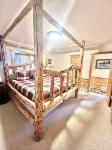 Rhodehouse Retreat! Your destination for Year Round Fun!
