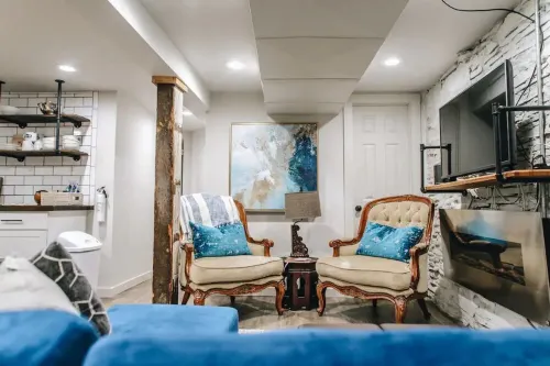 Stunning Ground Floor Apartment in Green Ridge. Hotels in Scranton