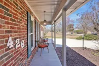 4-Bedroom Haven with Saltwater Pool - Your Ultimate Escape Awaits!