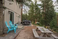 Pet Friendly Mountain Getaway w/ Hot Tub & Game room Отели рядом с достопримечательностью «Слотерхаус Трейл Хед»