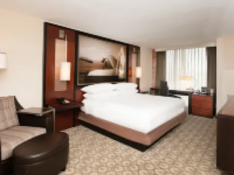 DoubleTree by Hilton Hotel and Suites Charleston Airport Hotels in Charleston