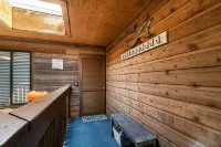 Family Paradise, Oceanfront Complex Amenities Galore
